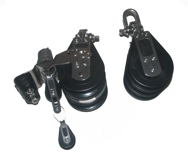 92655-134 R| 12:1 mainsheet System set of blocks- 75mm & 28mm sheave. With pre-stretched mainsheet rope.