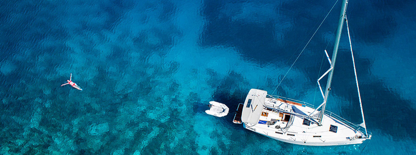 HARDWARE AND ACCESSORIES FOR SAILBOAT