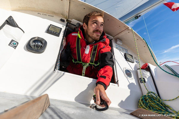 66829 - DOUBLE ERGONOMIC ADJUSTABLE  SAFETY HARNESS  - Plastimo | Nautos-usa 